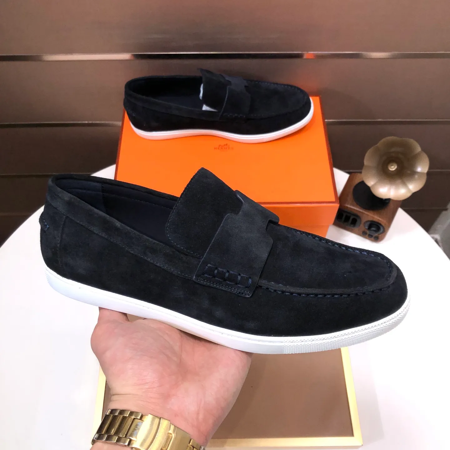 Men's shoes💰560💰[HERMES] (cowhide lining)🍀Italian top luxury🍀He does not pursue novel styles and gorgeous colors, but attracts the favor of successful men with his flawless, elegant and classic style. Formal leather shoes This very comfortable, simple and stable style allows you to easily match any style! The pattern is absolutely 1:1 refined from the original case, and we strive for excellence in materials, imported cowhide + cowhide lining💪💪💪extraordinary texture👍! .Code number: 39-45 (45 customized)